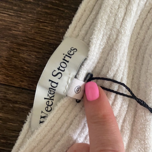 Weekend Stories Jumpsuit - Picture 4 of 6